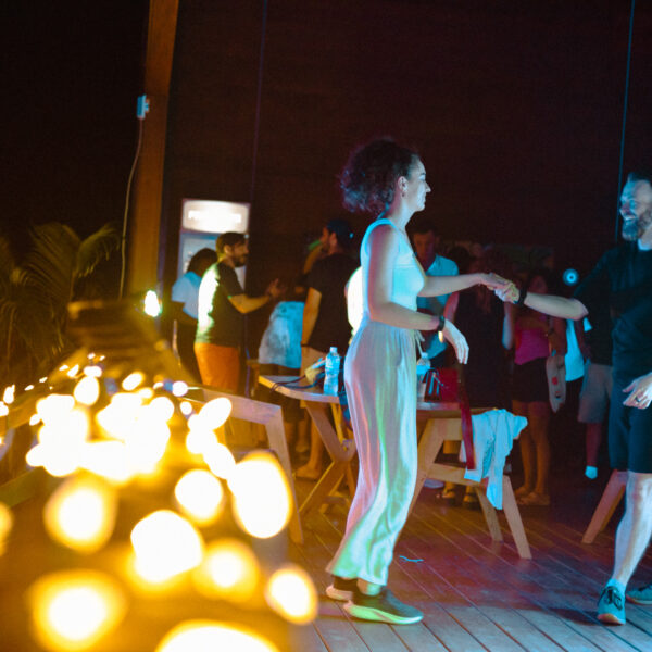 Baile, tecnología y pasión: Fiesta Latin Dance revoluciona Pop Up City
