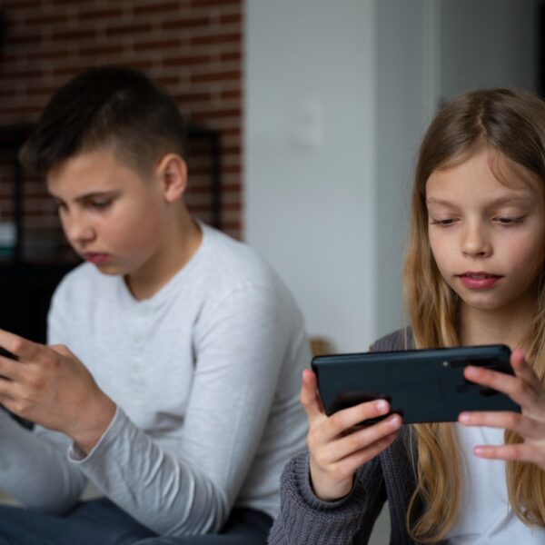 Loot Boxes: El peligro oculto en los videojuegos para los niños
