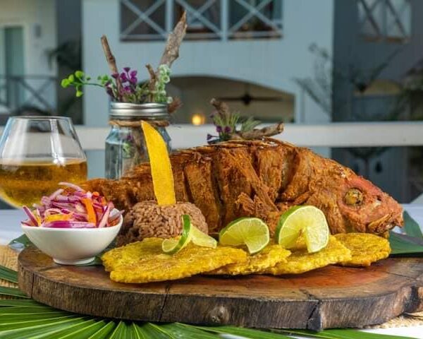 Delicias gastronómicas para disfrutar bajo el sol de Roatán