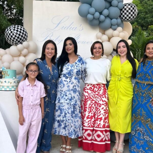 Dos corazones, una carrera: Lidia vive la dulce espera con temática Racing