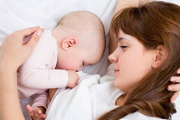 Cuando ser mamá parece demasiado: tres consejos para tu alma