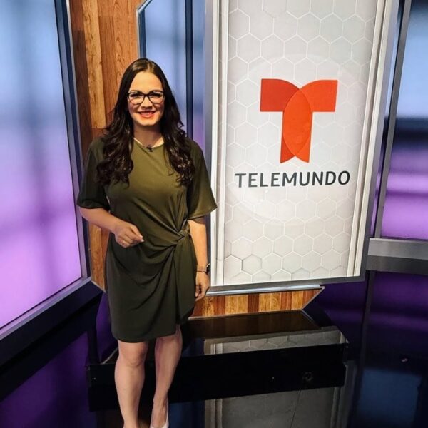 Carmen Boquín: La voz hondureña que conquista Telemundo Deportes