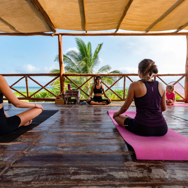 Wellness isleño: prácticas de bienestar que puedes adoptar en tu rutina diaria