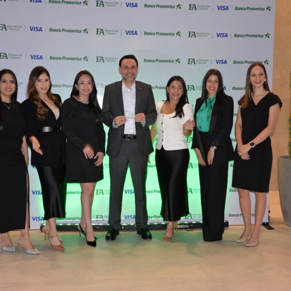 Banco Promerica y Farmacias del Ahorro lanzan tarjeta de crédito «Promerica Más Visa»