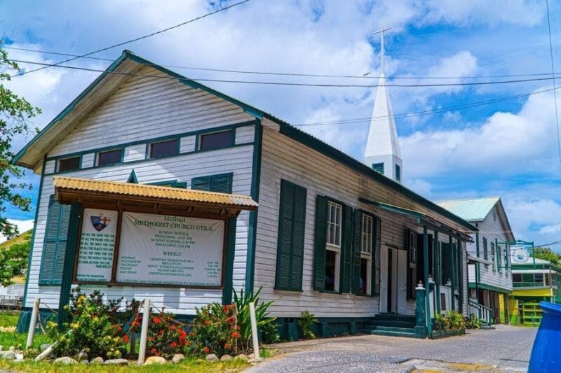 Iglesia Metodista Mizpah: 170 años de historia y fe en Útila