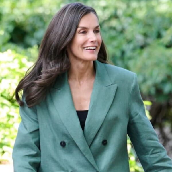 Reina Letizia y el poder del traje sastre en 2025