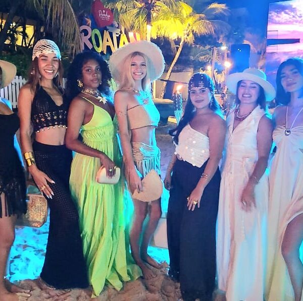 Roatán vibra con estilo en el Tropical Party