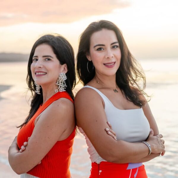 Alejandra y Jessie: el poder femenino que transforma el mercado inmobiliario en Roatán