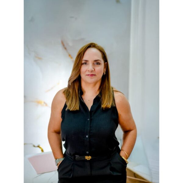 Jennifer McNab: La fuerza femenina del mar Caribe