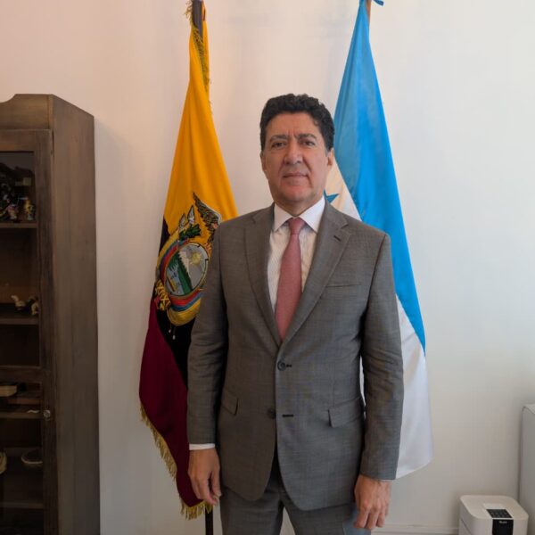 Embajador de Ecuador: “Llegar a Honduras es volver un poco a casa”