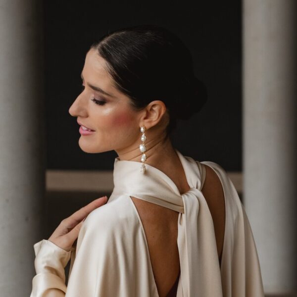 Looks perfectos: cinco vestidos para celebrar a mamá con estilo
