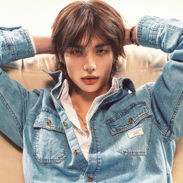 Hyunjin se convierte en el nuevo rostro global de Guess Jeans y redefine el denim en la moda K-pop