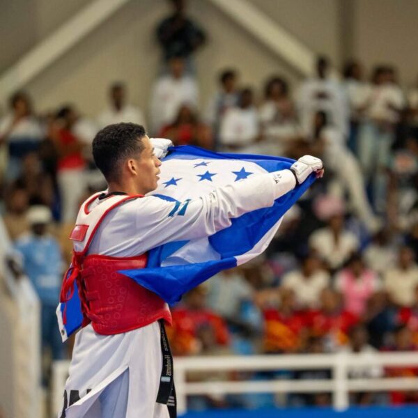 Derek Midence: Primer medallista catracho en los XXV Juegos Centroamericanos y del Caribe