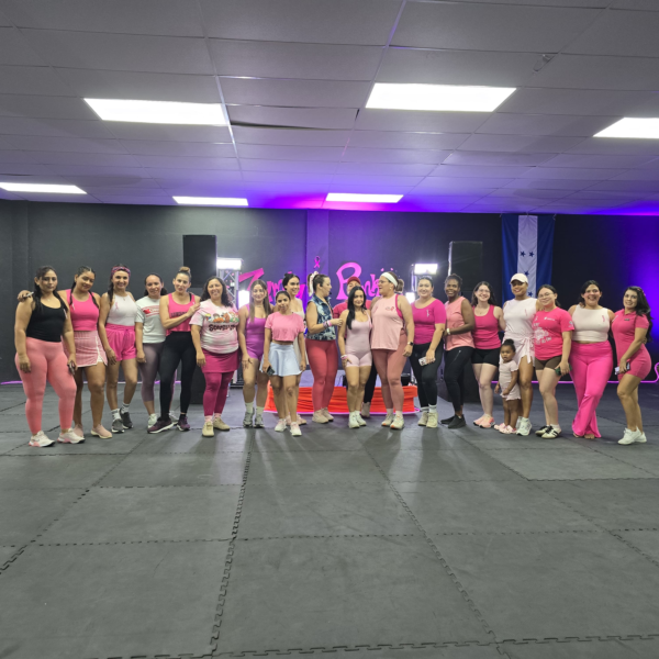Zumba Rosa de Island Tigers une baile y solidaridad para crear conciencia sobre el cáncer de mama