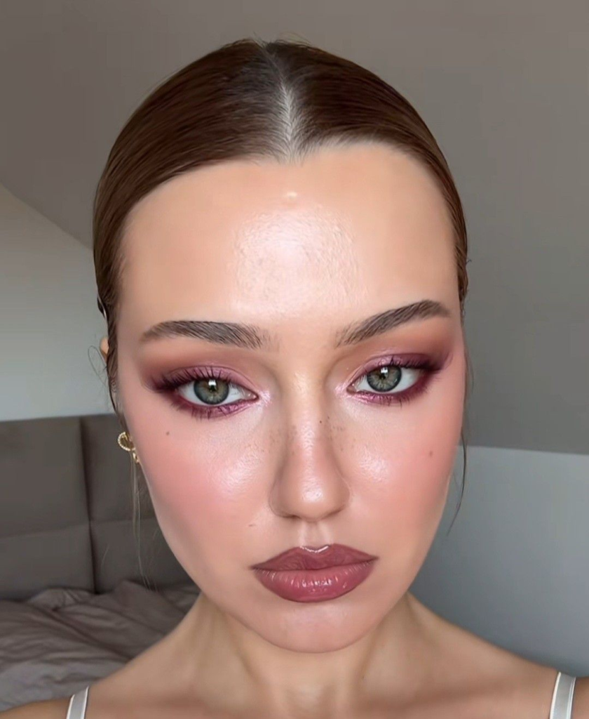 burgundy