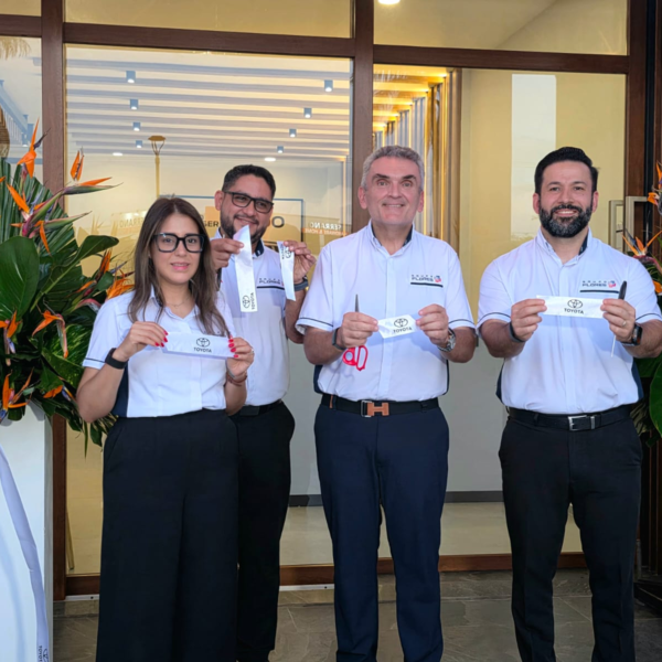 Toyota llega a Midtown Plaza con una nueva sala de ventas en Roatán